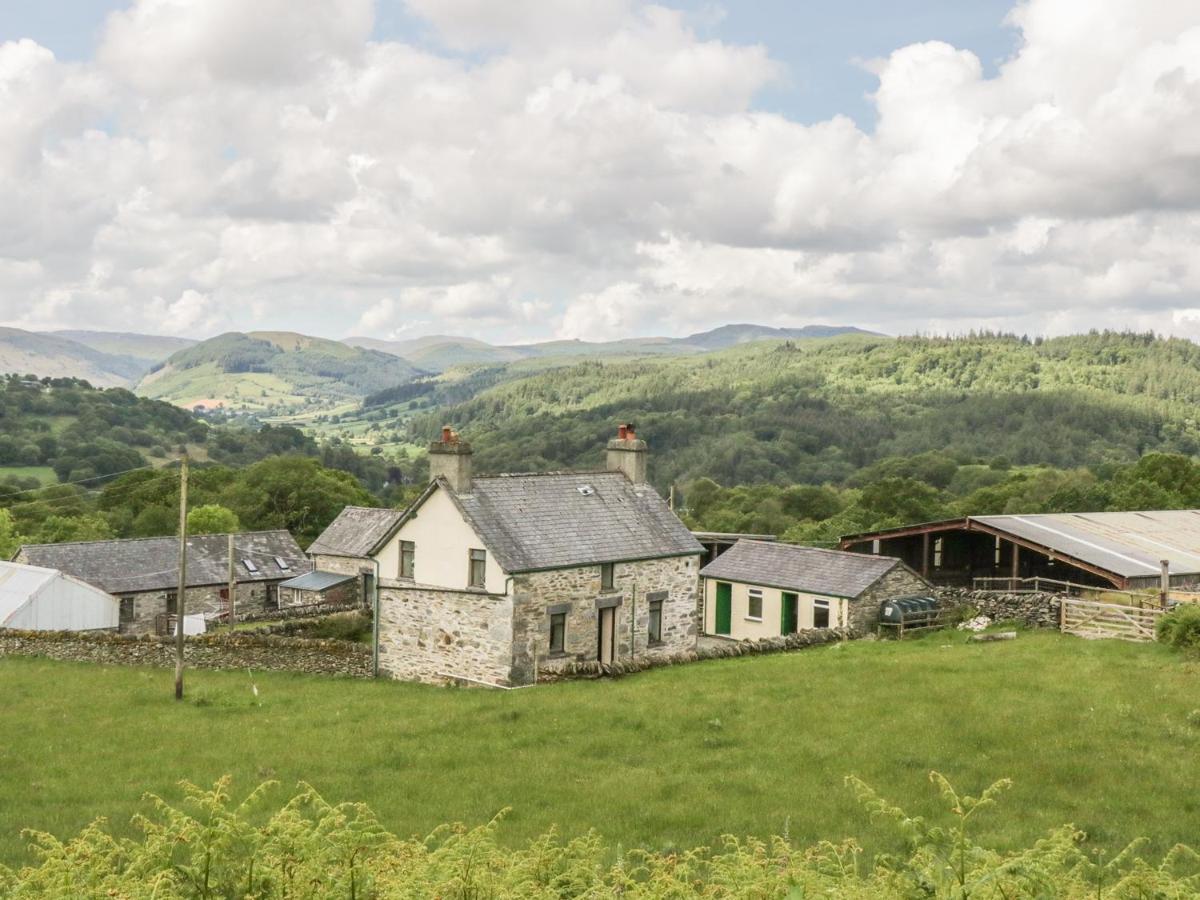 Penrhyddion Ucha Capel Garmon Exterior foto